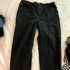Madewell Black classic straight jean size 32